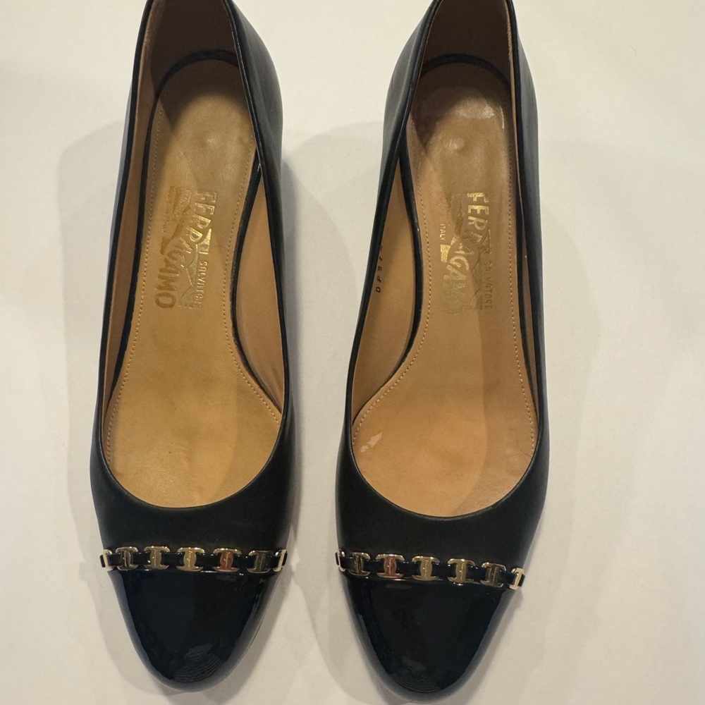 Salvatore Ferragamo Black Heeled Shoes - women’s size 9